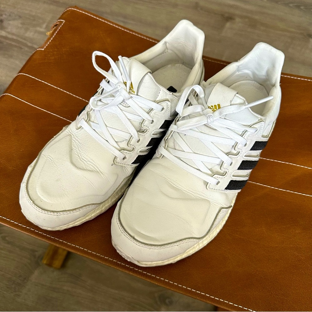 Adidas Ultraboost DNA Leather